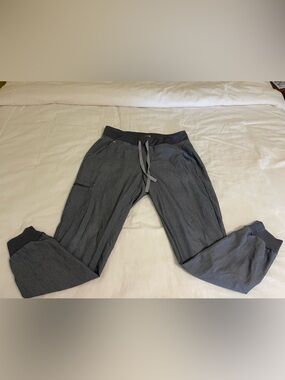 Figs Charcoal Gray Jogger Scrub Pants and Top with Drawstring Waist